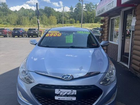 Used 2013 Hyundai Sonata Hybrid FWD image 3