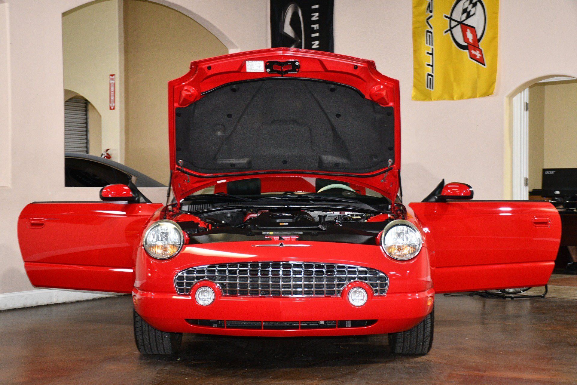 Used 2003 Ford Thunderbird RWD image 87