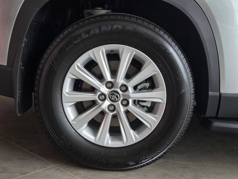 Certified 2026 Toyota Grand Highlander FWD image 5