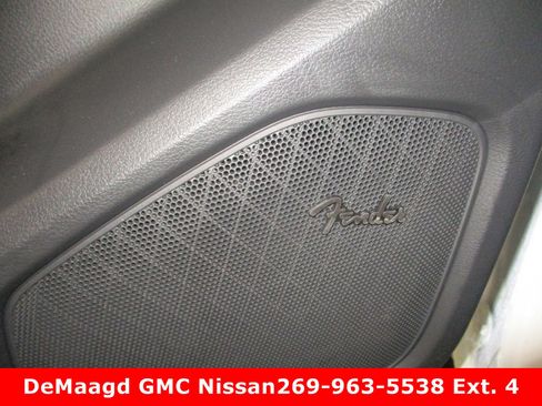 New 2025 Nissan Frontier PRO-4X w/ Pro Premium Package image 19