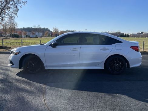 Certified 2022 Honda Civic Sport image 6