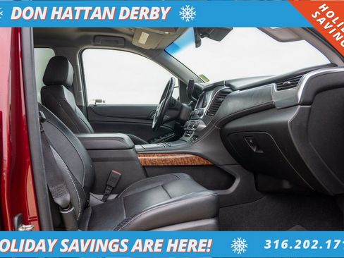 Used 2020 Chevrolet Suburban Premier w/ Max Trailering Package image 24