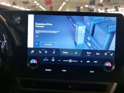 Used 2024 Lexus RX 350 Premium image 25