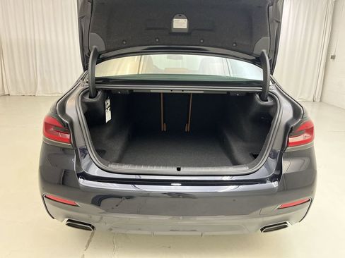 Certified 2023 BMW 530i xDrive w/ M Sport Package image 27