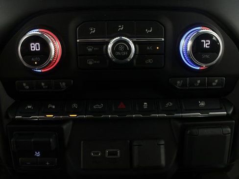 Used 2020 GMC Sierra 1500 SLT w/ SLT Premium Plus Package image 6