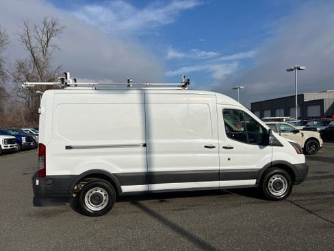 Used 2018 Ford Transit 250 148 Medium Roof image 8