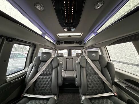 New 2026 GMC Savana 2500 RWD image 2