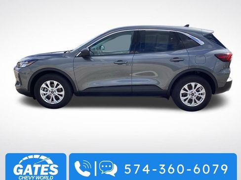 Used 2023 Ford Escape Active AWD/4WD image 6