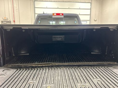 Used 2019 RAM 1500 Big Horn image 33