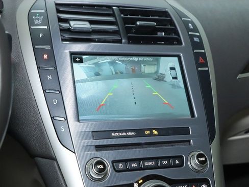 Used 2019 Lincoln MKZ Reserve w/ Reserve Plus Package image 29