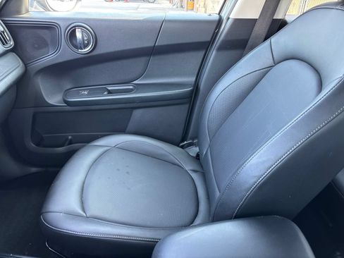 Used 2019 MINI Cooper Countryman FWD image 12