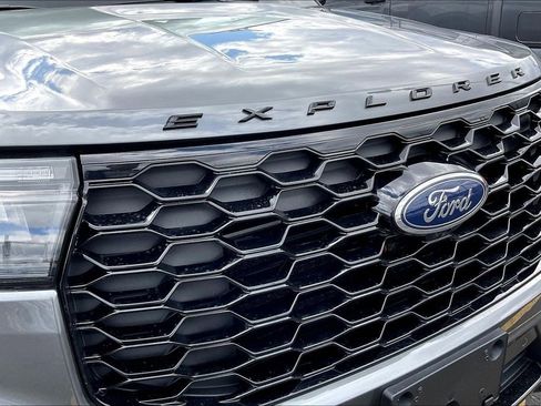 Used 2026 Ford Explorer ST w/ Sun And Sound Package AWD/4WD image 29