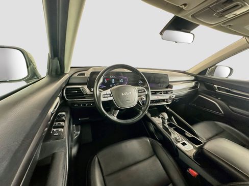 Used 2025 Kia Telluride S FWD image 18