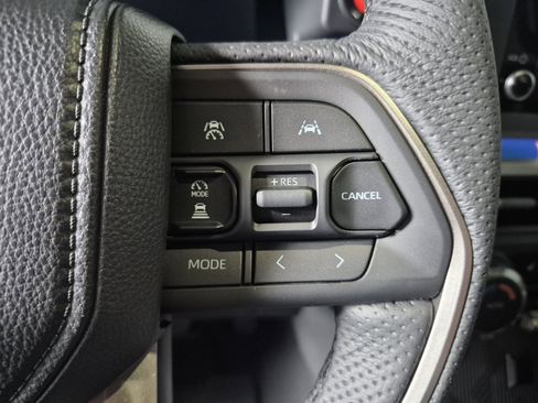 New 2025 Toyota Tacoma TRD Off-Road image 25