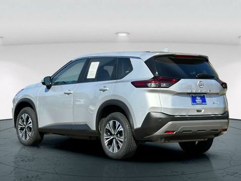 Used 2023 Nissan Rogue SV AWD/4WD image 4