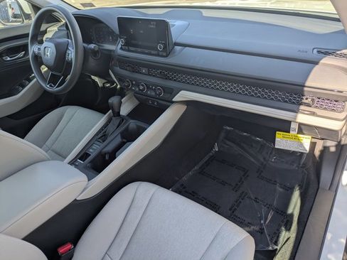 Used 2024 Honda Accord LX image 20