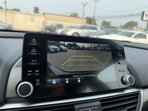 Used 2019 Honda Accord Sport image 20