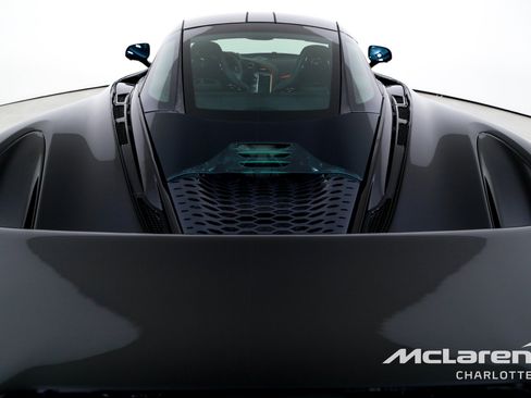 New 2025 McLaren 750S image 24
