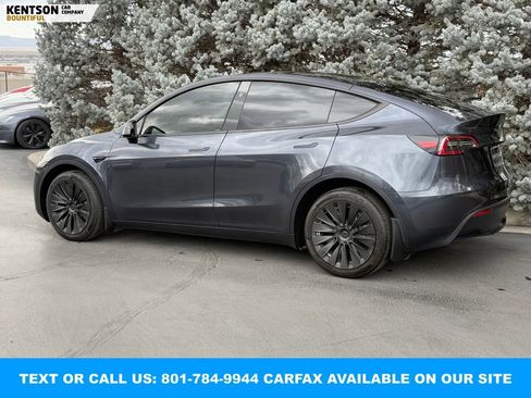 Used 2024 Tesla Model Y Long Range image 5