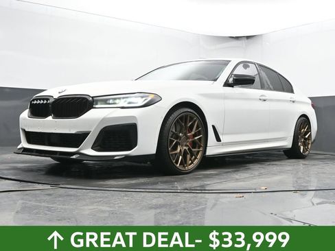 Used 2021 BMW 540i w/ Executive Package image 43