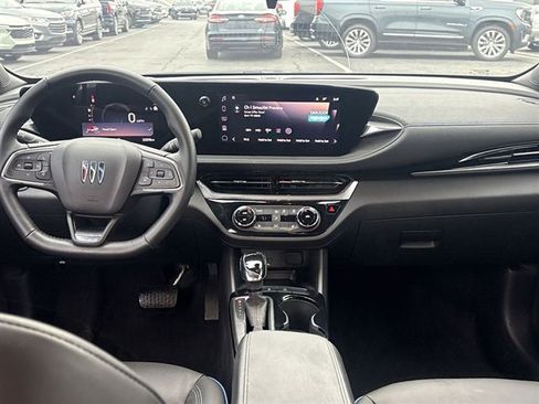 Certified 2024 Buick Envista Sport Touring w/ Convenience I Package image 19