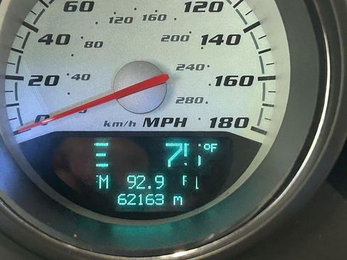 Used 2009 Dodge Challenger SRT8 w/ SRT Option Group II RWD image 15