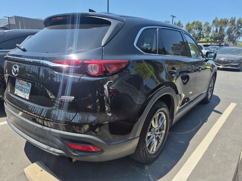 Used 2018 MAZDA CX-9 Touring w/ Touring Premium Package FWD image 5
