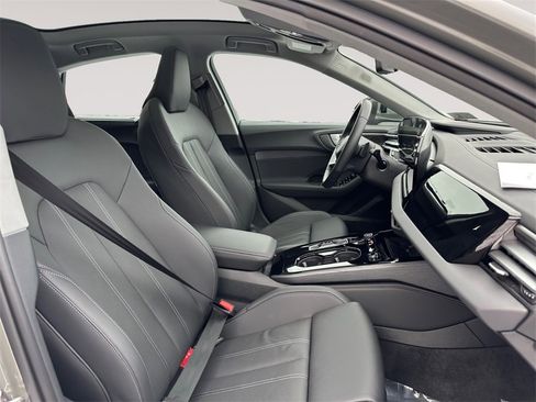 Used 2025 Audi A5 2.0T Premium Plus w/ Premium Plus image 15