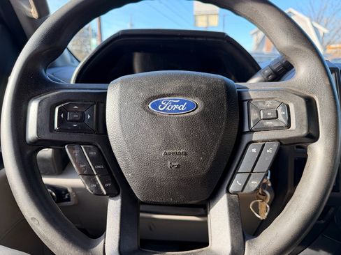 Used 2017 Ford F250 XL w/ Power Equipment Group image 17