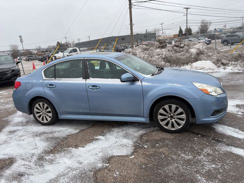 Used 2011 Subaru Legacy 2.5i Limited image 5
