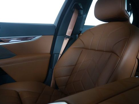 New 2026 BMW 740i xDrive AWD/4WD image 24