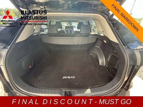 Used 2023 Toyota RAV4 Limited image 87