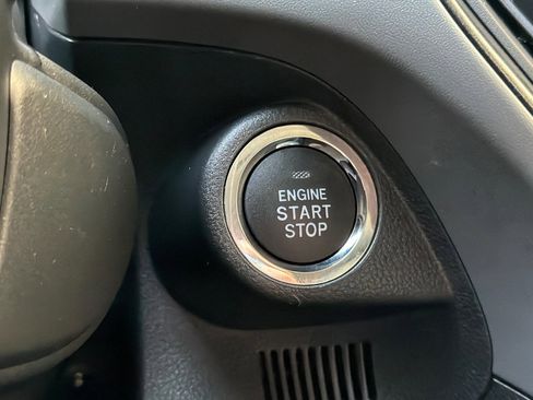 Used 2025 Subaru Crosstrek 2.5i Limited w/ Crosstrek Mirror Package image 22