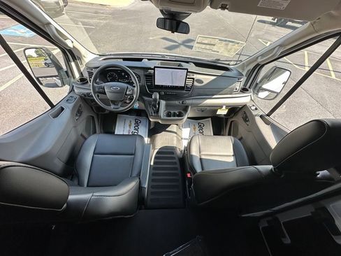 New 2025 Ford Transit 250 148 Medium Roof w/ Load Area Protection Package image 5