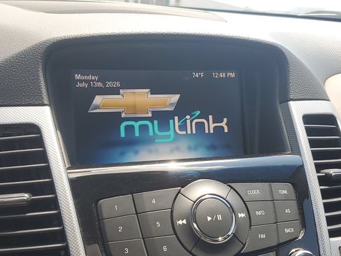 Used 2015 Chevrolet Cruze LTZ w/ Sun, Sound and Sport Package FWD image 27
