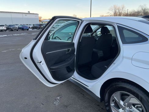 New 2025 Hyundai Sonata SE image 20