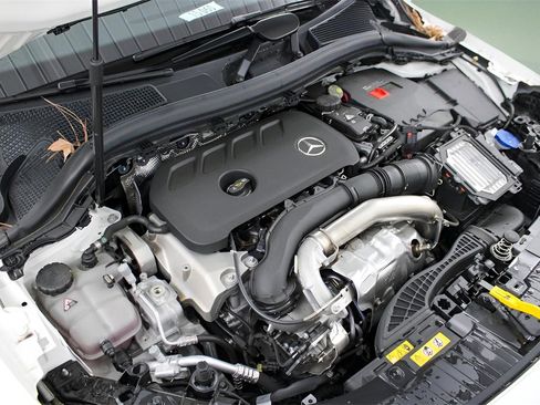 Used 2026 Mercedes-Benz GLA 250 image 25