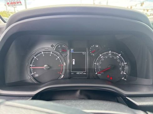 Used 2024 Toyota 4Runner SR5 AWD/4WD image 27