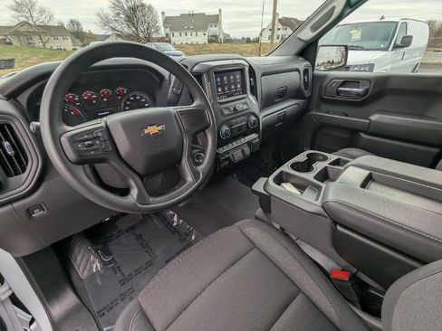 Certified 2024 Chevrolet Silverado 1500 Custom w/ Turbomax Blackout Package image 14