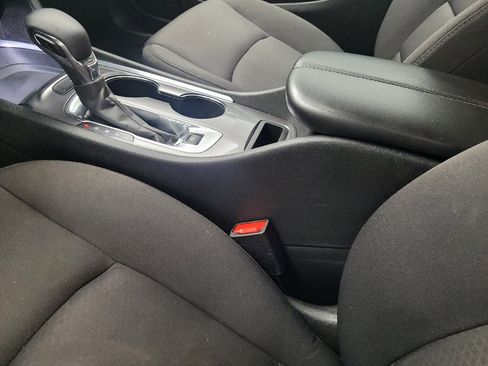 Used 2023 Chevrolet Malibu LT FWD image 26