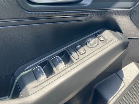 Certified 2025 Honda Accord LX image 16