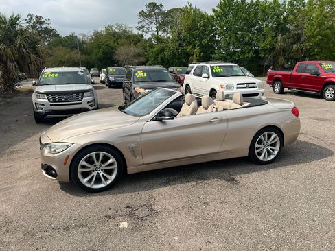 Used 2014 BMW 428i xDrive Convertible AWD/4WD image 2
