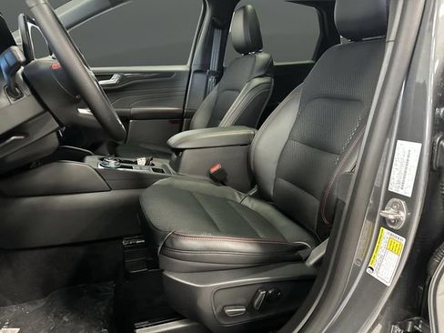 New 2026 Ford Escape ST-Line Select w/ Tech Pack #2 image 4