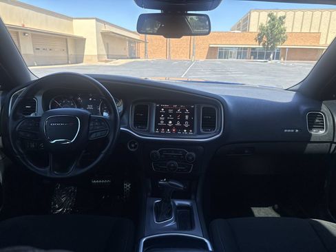 Used 2020 Dodge Charger Scat Pack RWD image 15
