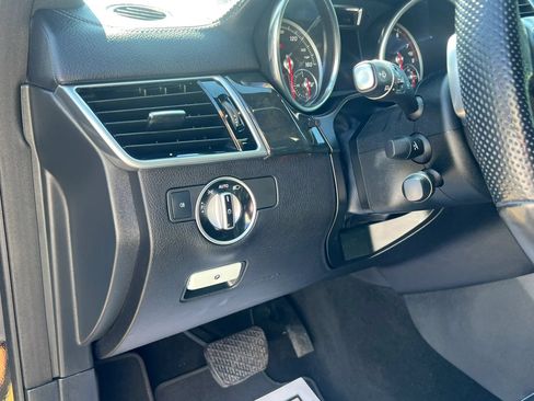 Used 2017 Mercedes-Benz GLS 450 4MATIC image 14