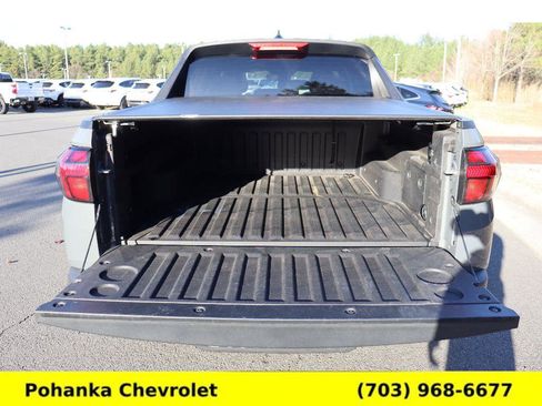 Used 2022 Hyundai Santa Cruz SE image 25