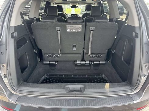 Used 2023 Honda Odyssey Touring image 10