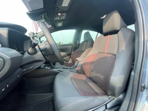 Used 2026 Toyota Corolla SE FWD image 18