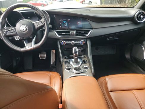 Used 2023 Alfa Romeo Giulia Ti image 12