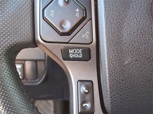 Certified 2023 Toyota Tacoma TRD Off-Road image 26